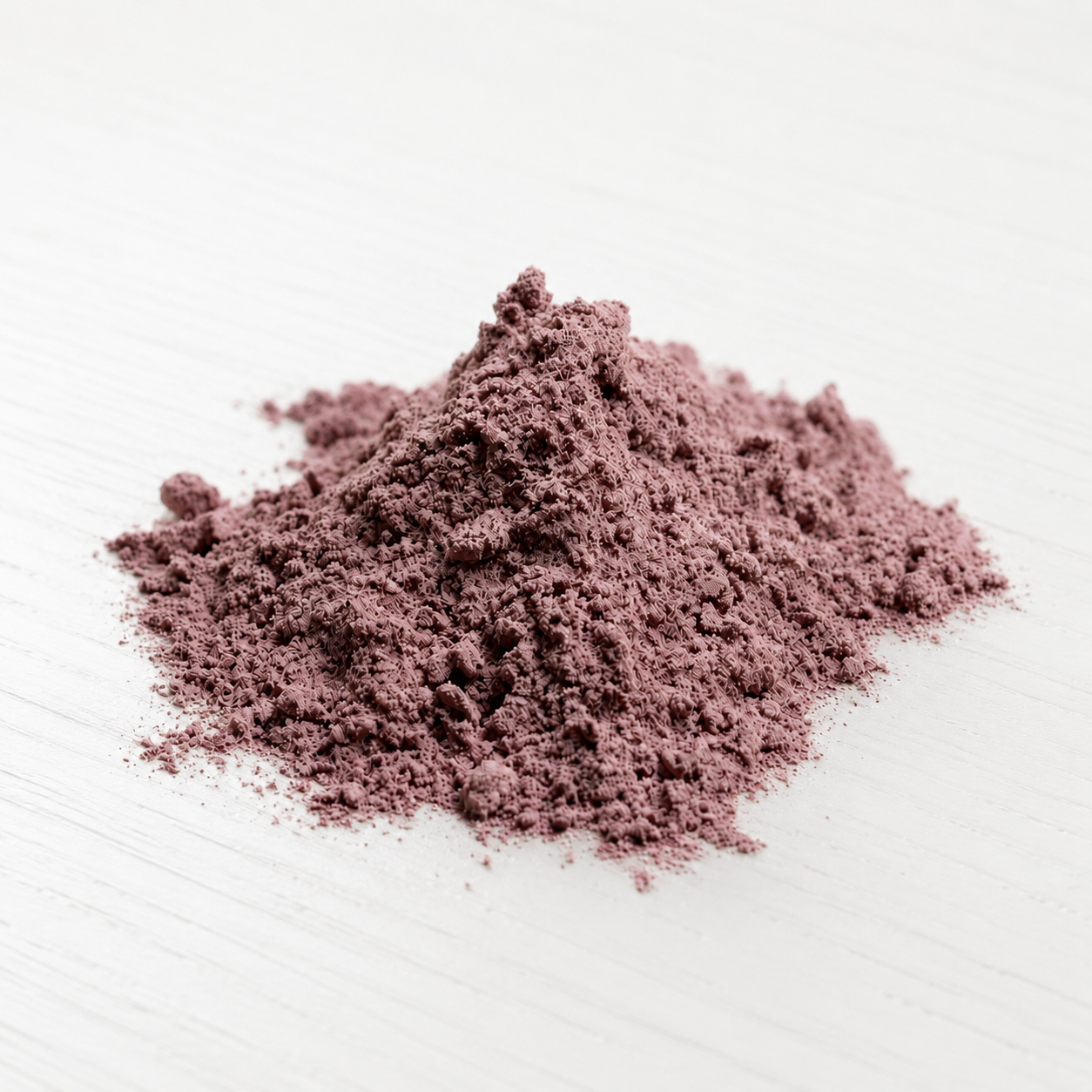Premium shredded Jurema Preta inner root bark pieces for traditional textile dyeing powder